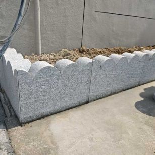 合肥 芝麻白花岗岩花边石铺装效果图