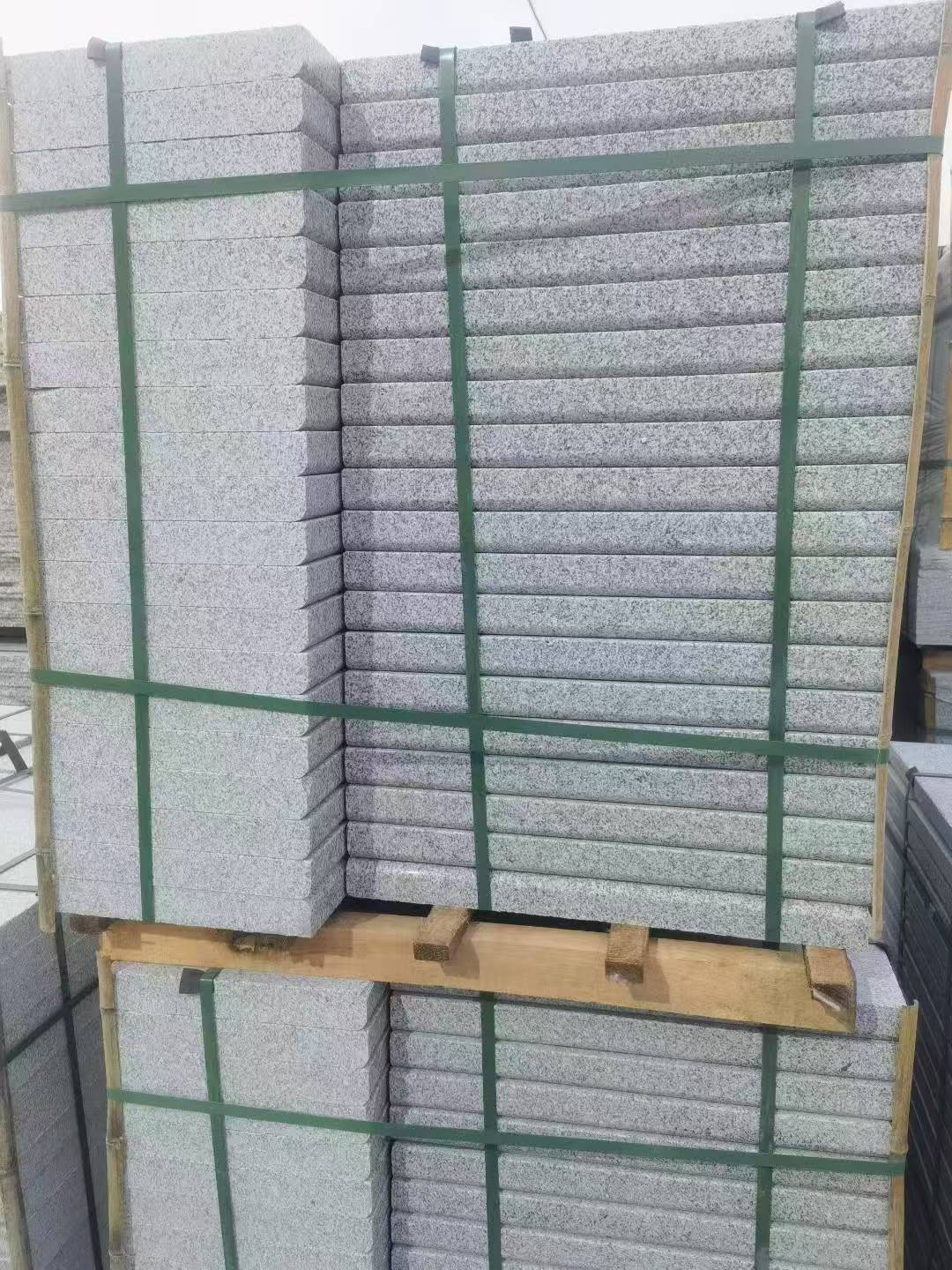 合肥 5公分芝麻白，倒斜角，室外楼梯踏步