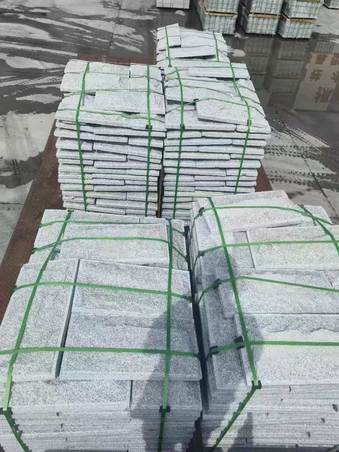 合肥 芝麻白蘑菇石装车出货